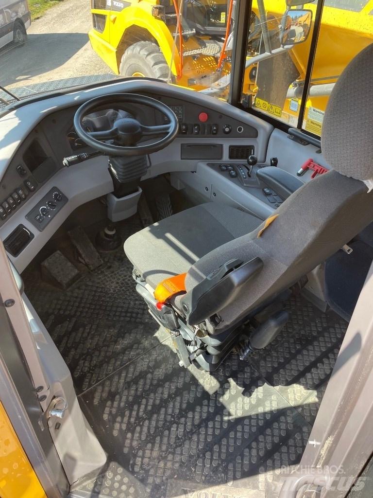 Volvo A30G Belden kirma kaya kamyonu