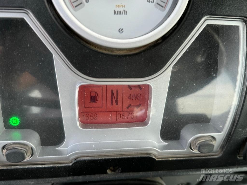 Terex TLB 990 Kazıcı yükleyiciler - beko loder