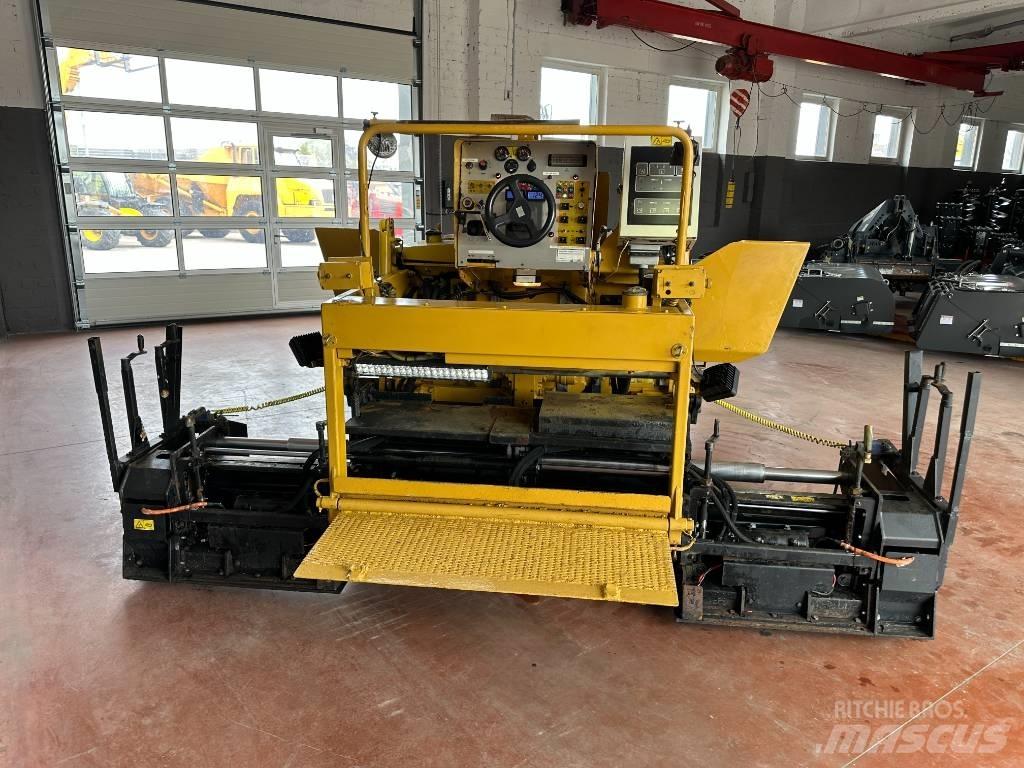 CAT AP 255 E Asfalt sericiler