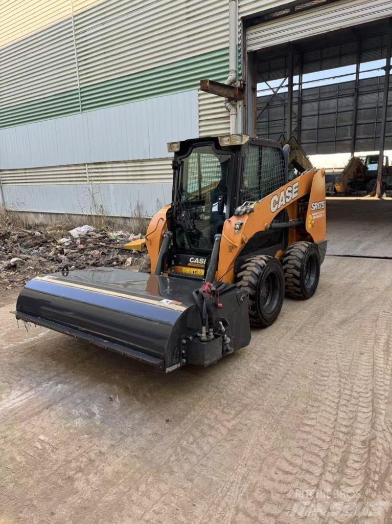 CASE SR 175 Skid steer loderler