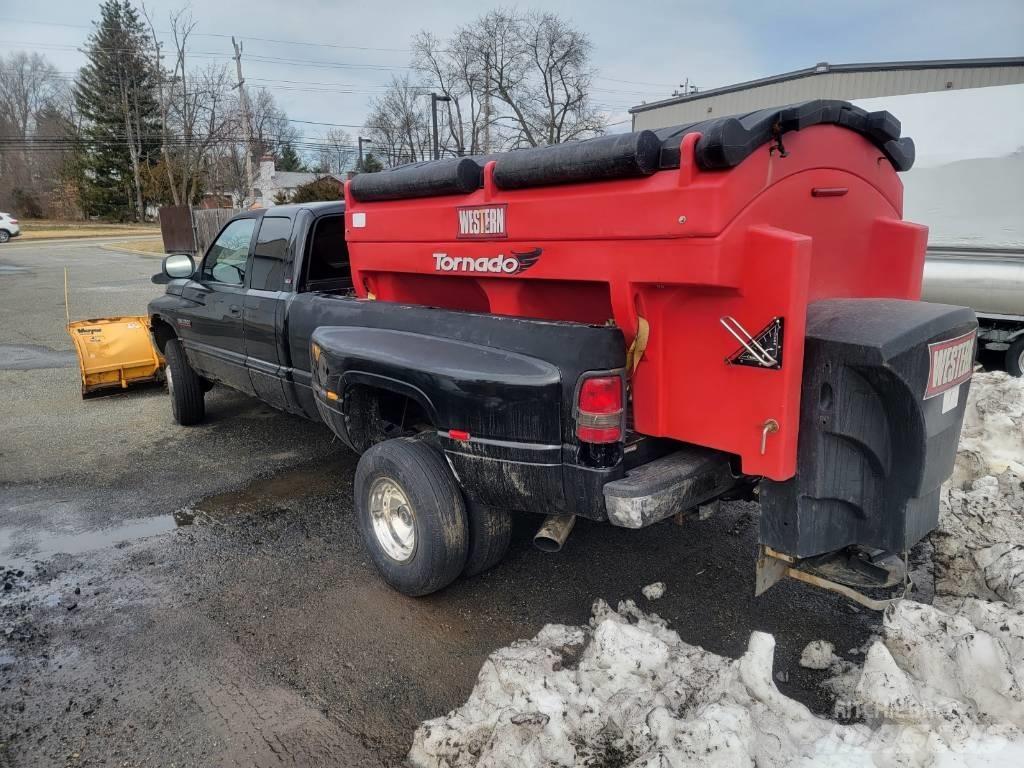 Dodge 3500 Pikaplar