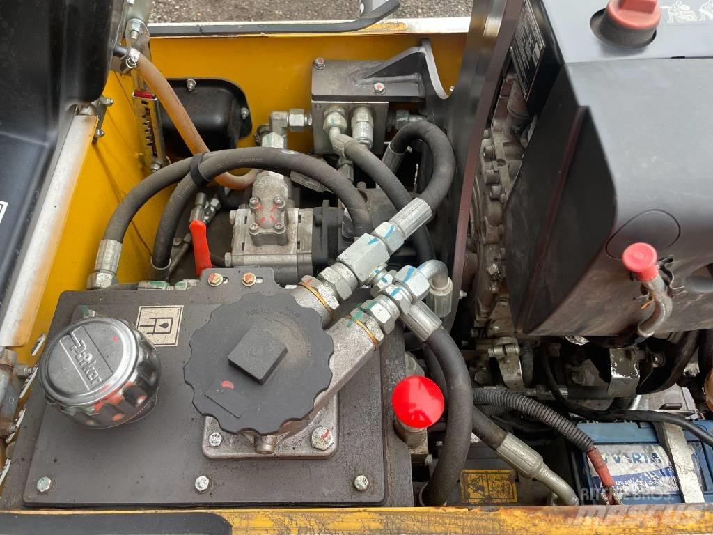 Mecalac MBR 71 Tek tamburlu silindirler