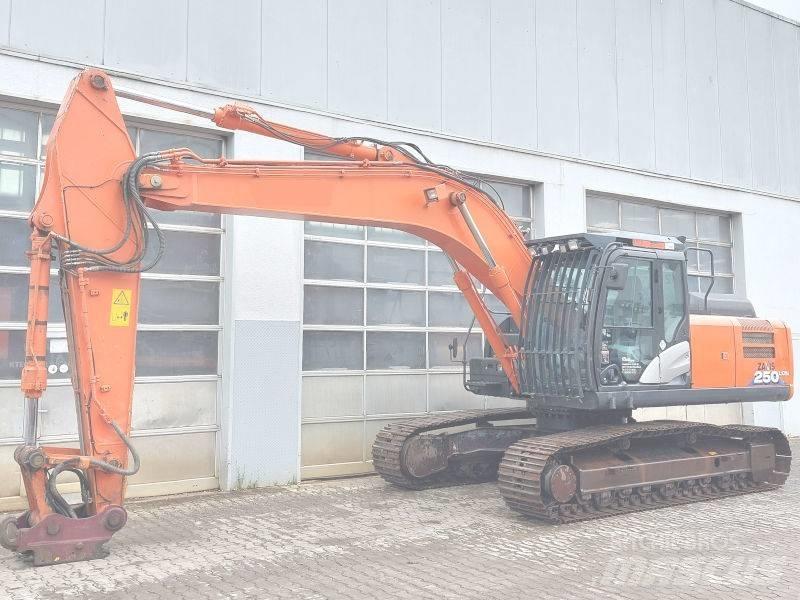 Hitachi ZX 250 LCN-6 Paletli ekskavatörler