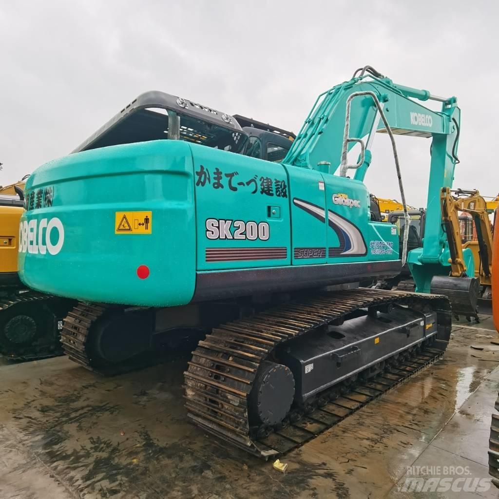 Kobelco SK 200 Paletli ekskavatörler