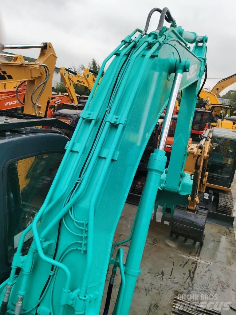 Kobelco SK 200 Paletli ekskavatörler