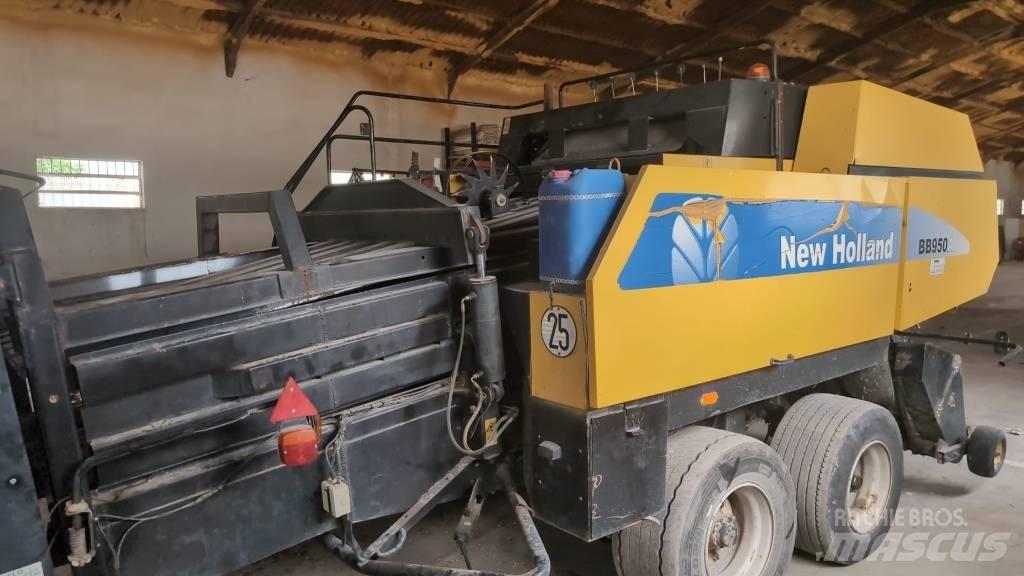 New Holland BB95OAS Küp balya makinalari