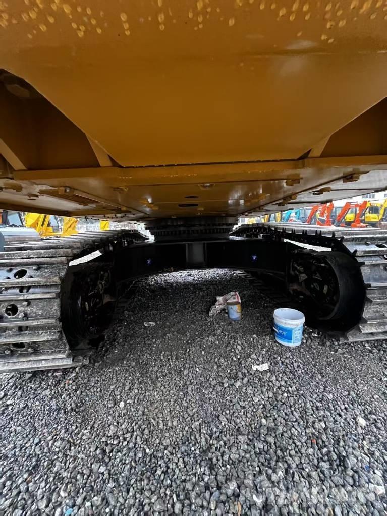 CAT 349 D2 Paletli ekskavatörler