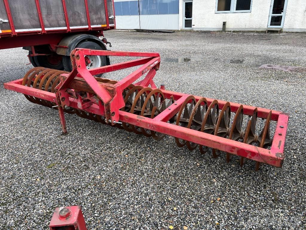 He-Va Frontpakker Diger toprak isleme makina ve aksesuarlari