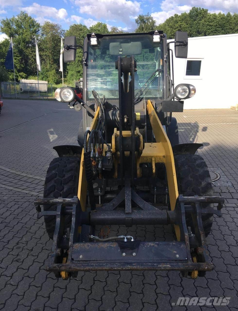 New Holland W50c Tekerlekli yükleyiciler