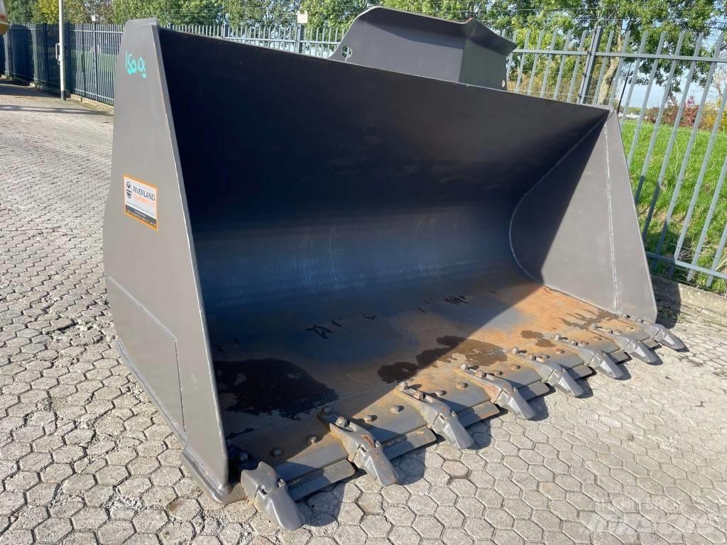 Volvo L150 H bucket Kovalar