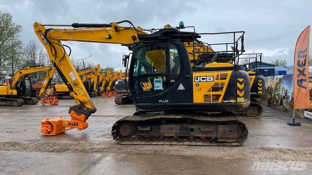 JCB JS 145 LC Paletli ekskavatörler