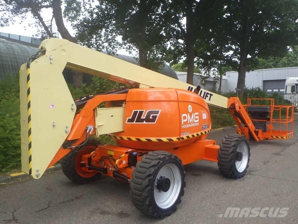 JLG 600AJ Körüklü personel platformları