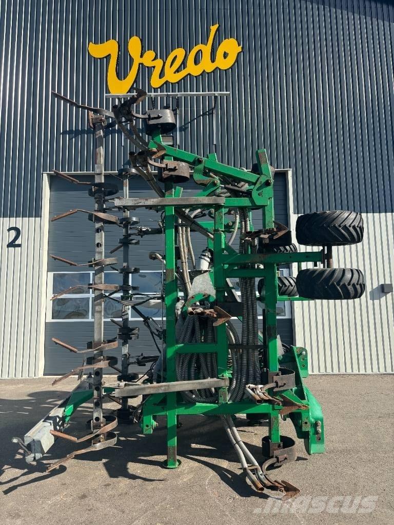 Samson CMX 8.6 Sivi gübre ve ilaç tankerleri