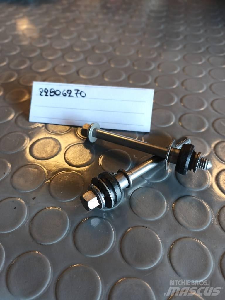 Volvo SCREW 22806270 Diger aksam