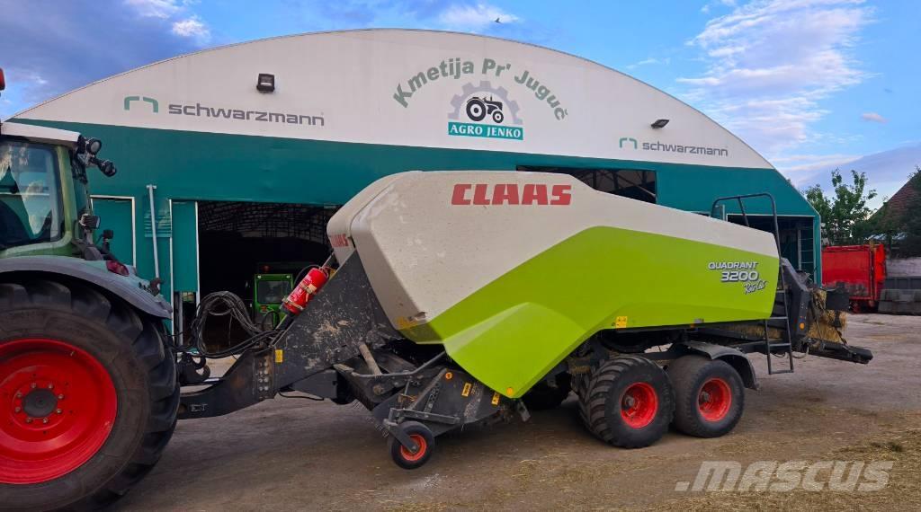 CLAAS RC3200 Küp balya makinalari