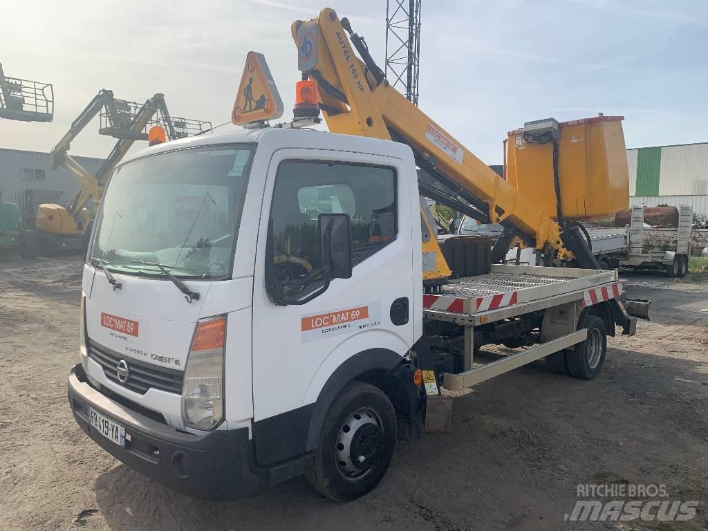 Nissan Cabstar Araç üstü platformlar