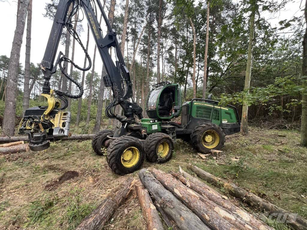John Deere 1270 G Biçerdöverler