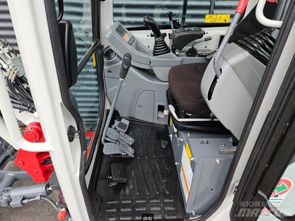 Takeuchi TB 225 Mini ekskavatörler, 7 tona dek