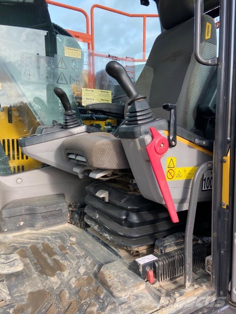 Volvo ECR 145 E Paletli ekskavatörler