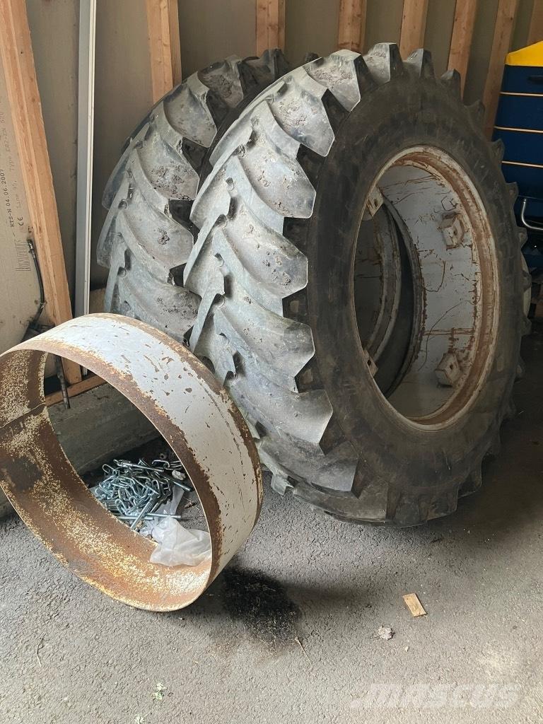  PARIPYÖRÄT 18.4R38 Tekerlekler