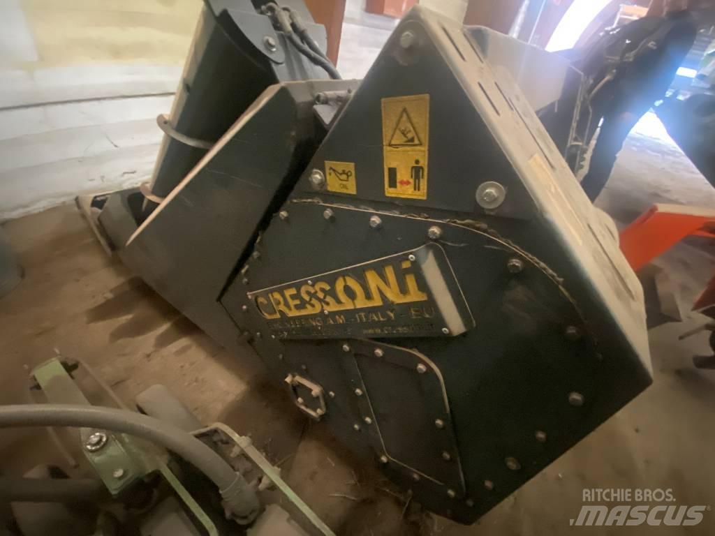 Cressoni Plukkebord Biçerdöver kafaları