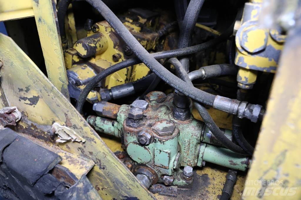 Kobelco SK 60-3 Paletli ekskavatörler