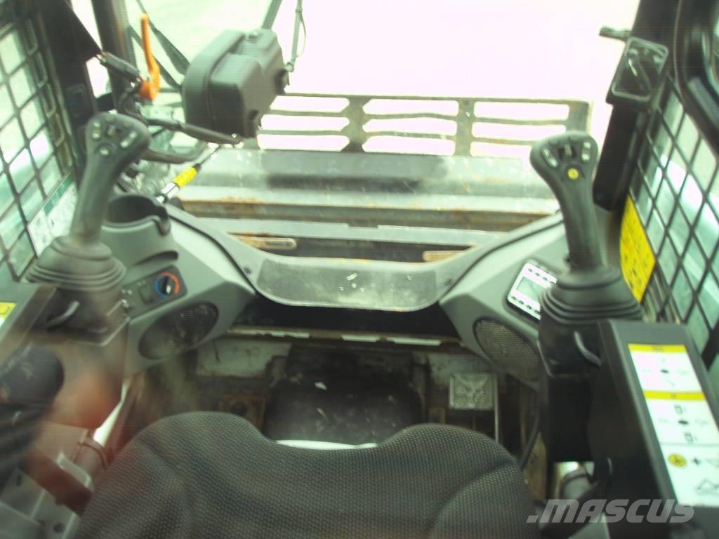 Bobcat T 450 Skid steer loderler