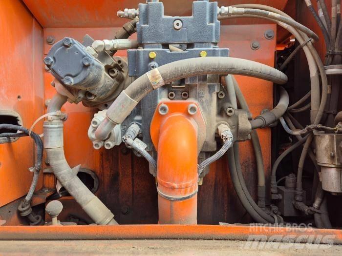 Doosan DX210WA Lastik tekerli ekskavatörler