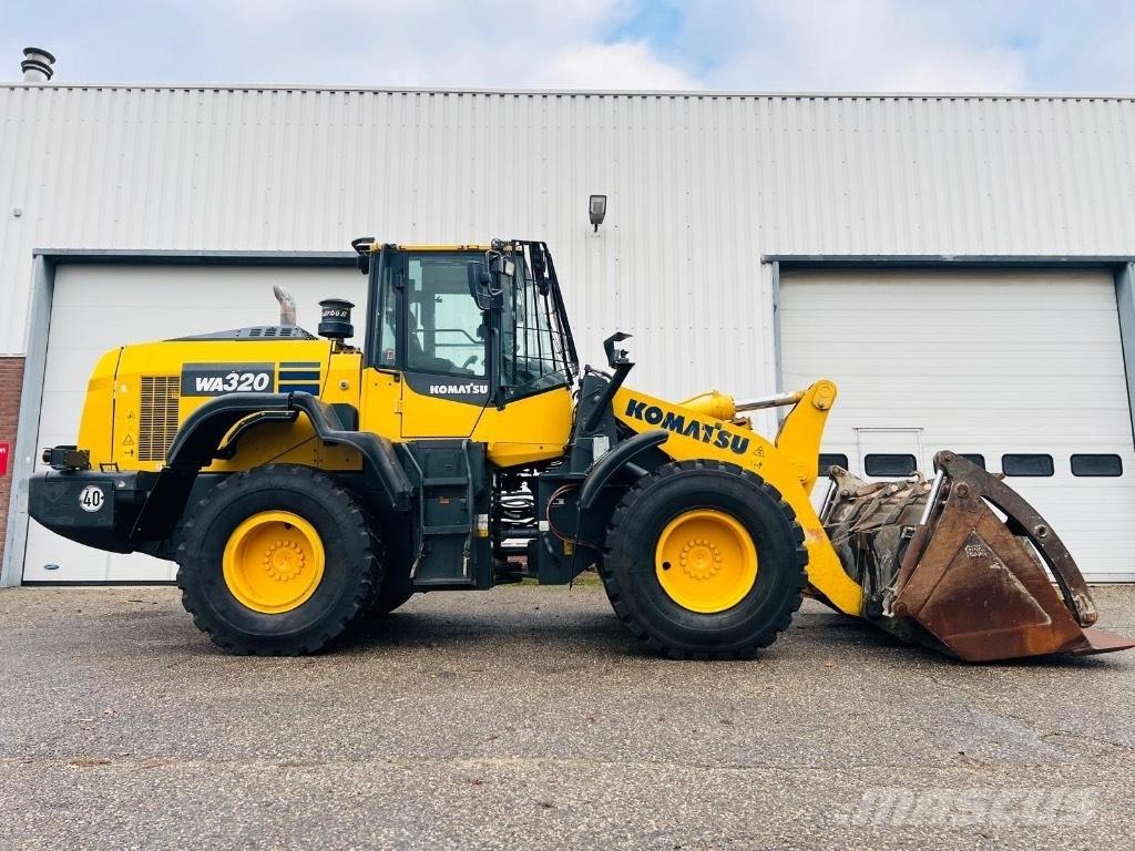 Komatsu WA 320-8 Tekerlekli yükleyiciler