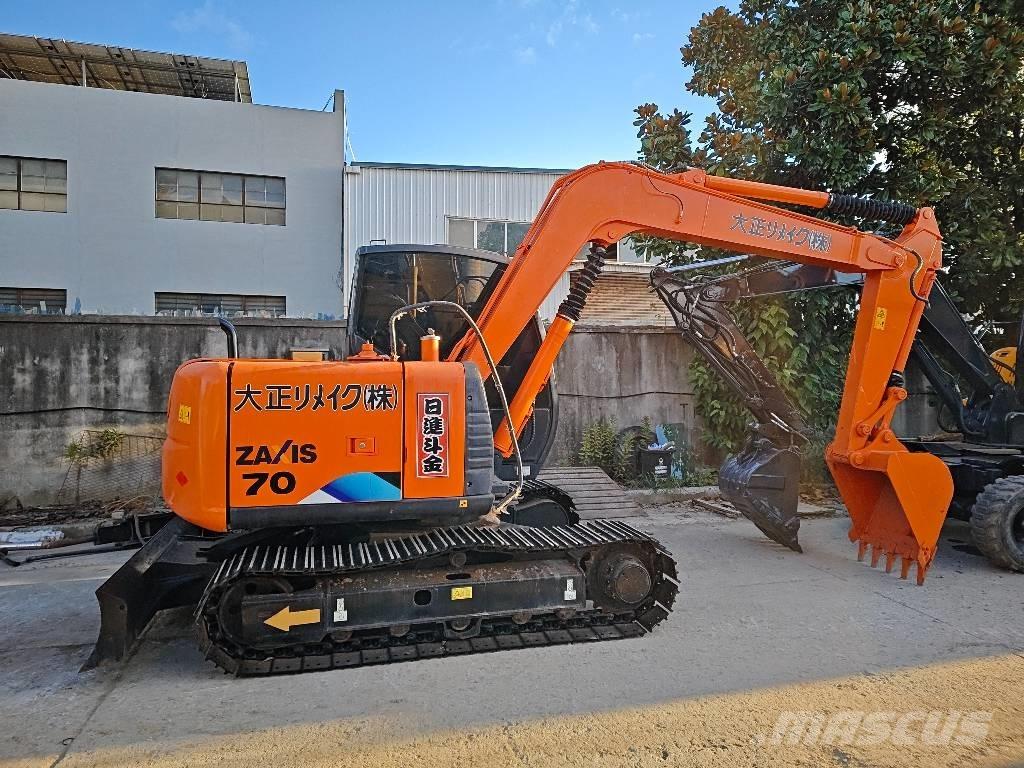 Hitachi ZX 70 Mini ekskavatörler, 7 tona dek