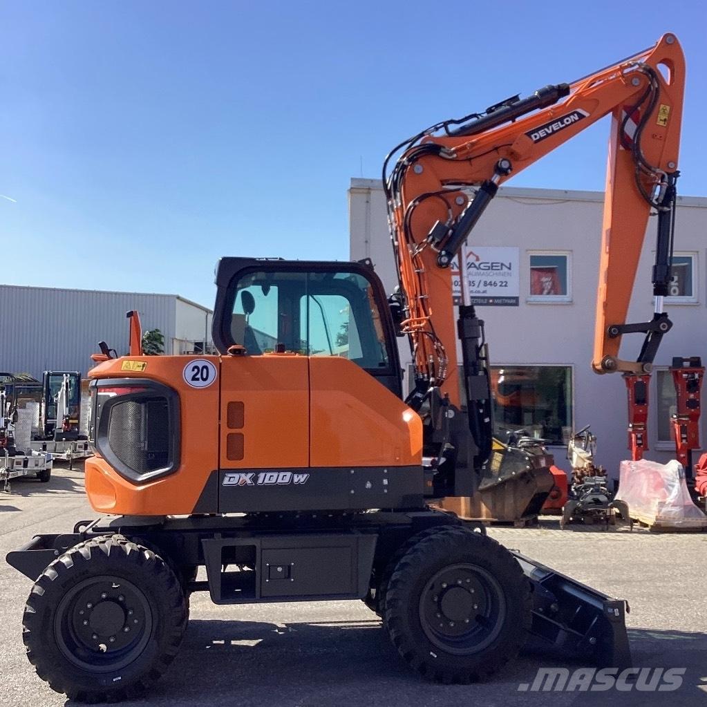 Develon DX100W-7 Lastik tekerli ekskavatörler