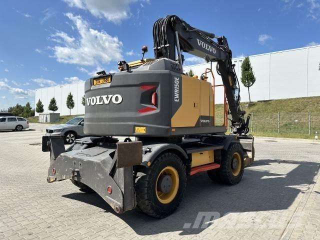 Volvo EWR150E Lastik tekerli ekskavatörler