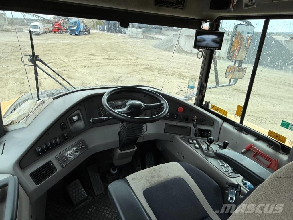 Volvo A 35 G Belden kirma kaya kamyonu
