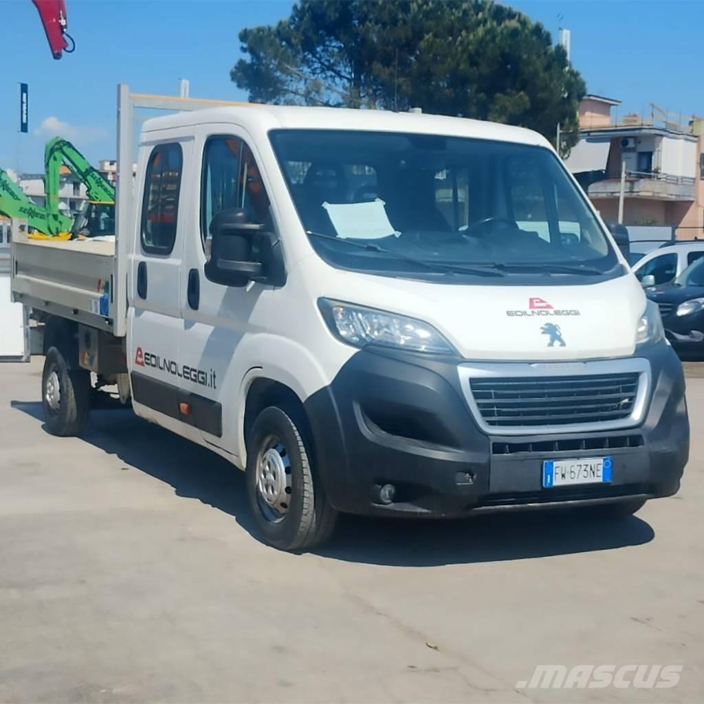 Peugeot Boxer Kapali kasa kamyonetler