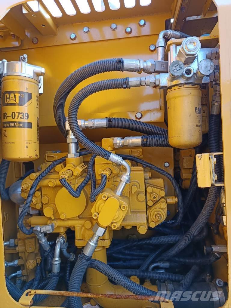 CAT 312 D Paletli ekskavatörler