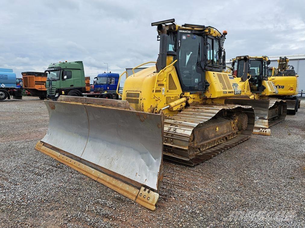 Komatsu D 61 PXi-24 Paletli dozerler