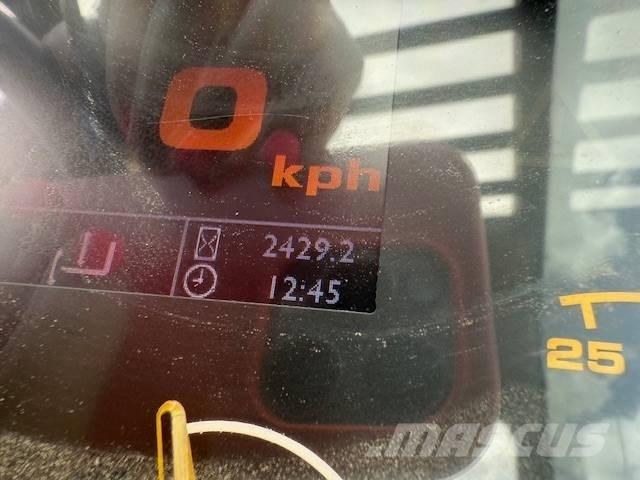 JCB 540-140 Teleskopik yükleyiciler