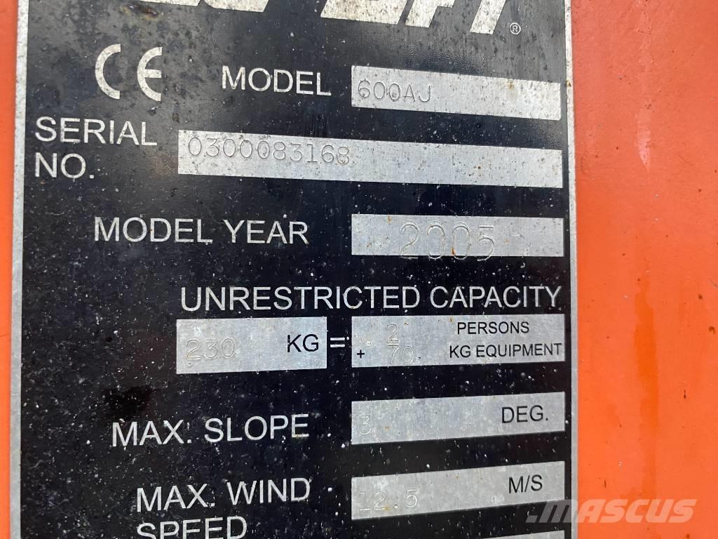 JLG 600 AJ Körüklü personel platformları