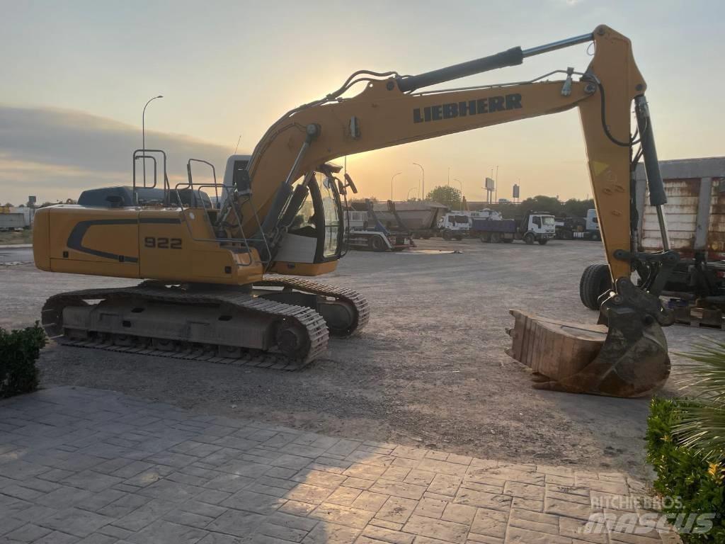 Liebherr R922 NLC Paletli ekskavatörler