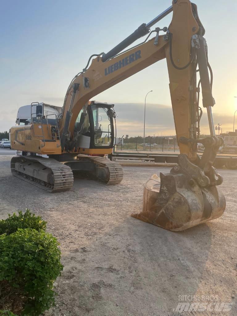 Liebherr R922 NLC Paletli ekskavatörler