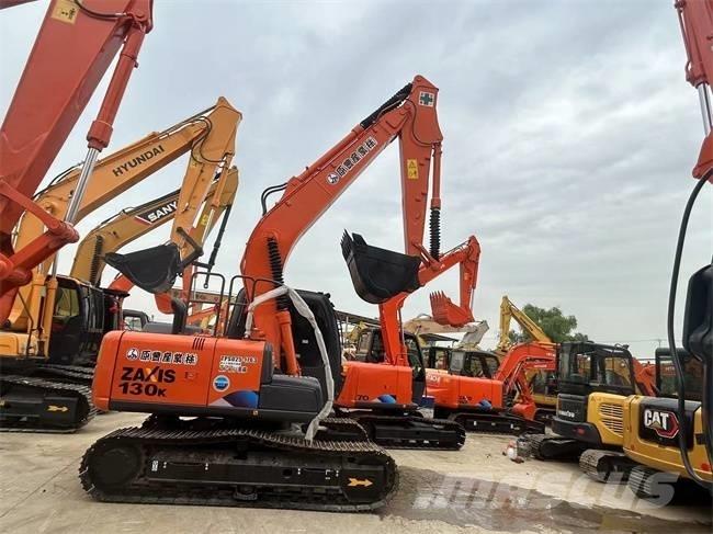 Hitachi ZX 130 Paletli ekskavatörler