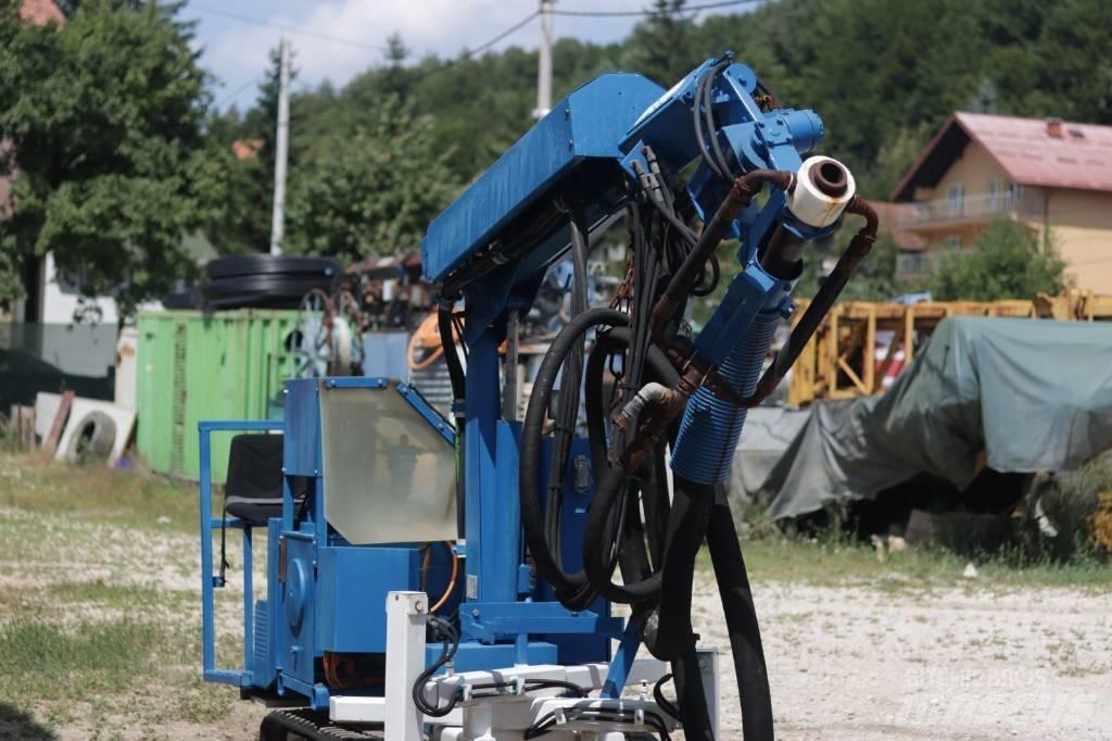 Meyco ORUGA Beton dağıtım bomları