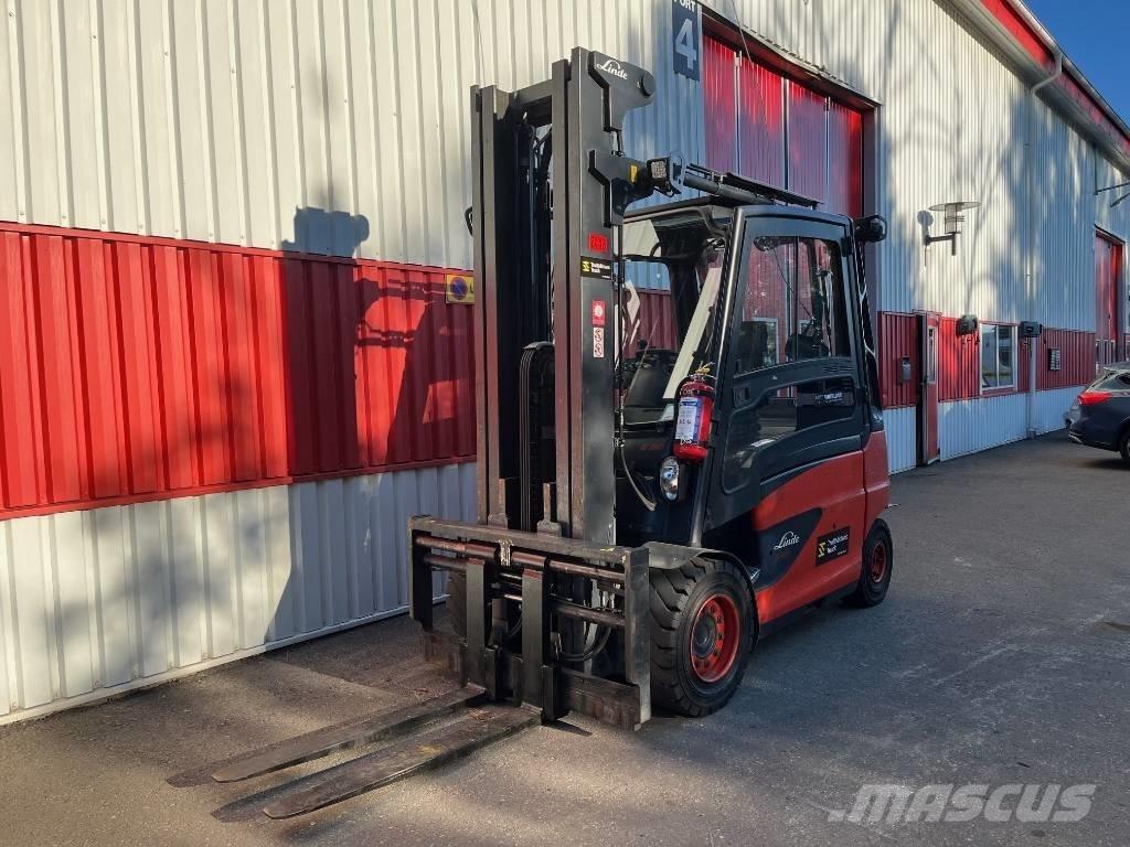 Linde E50HL-01/600 Elektrikli forkliftler