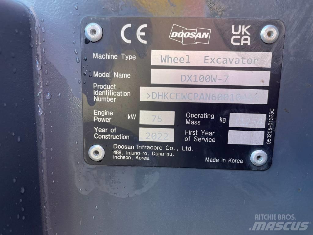 Doosan DX100W-7 Lastik tekerli ekskavatörler