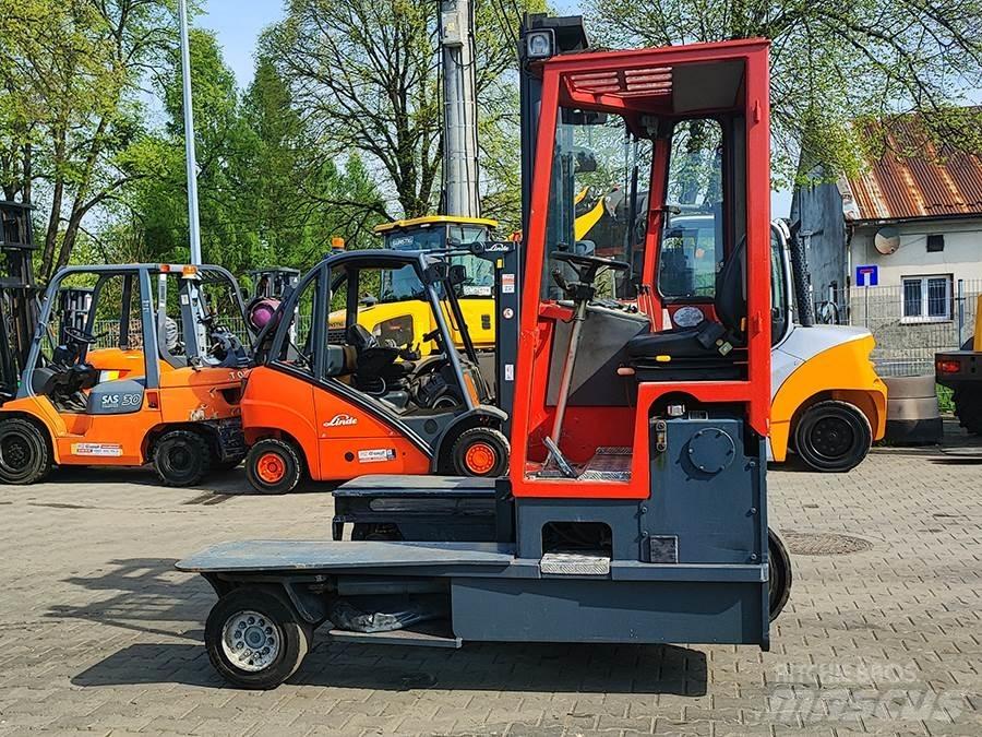 Combilift C4000 4 yönlü reach truck
