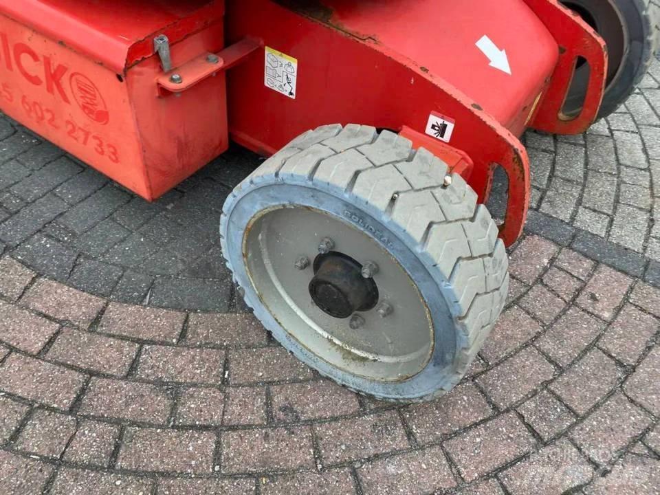 Manitou 150 AET JC Körüklü personel platformları