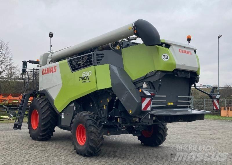 CLAAS TRION 650 Biçerdöverler
