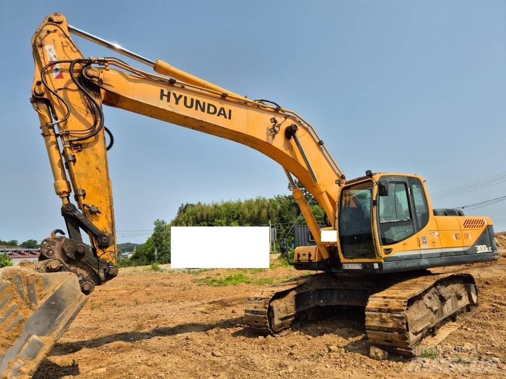 Hyundai Robex 300 LC Paletli ekskavatörler