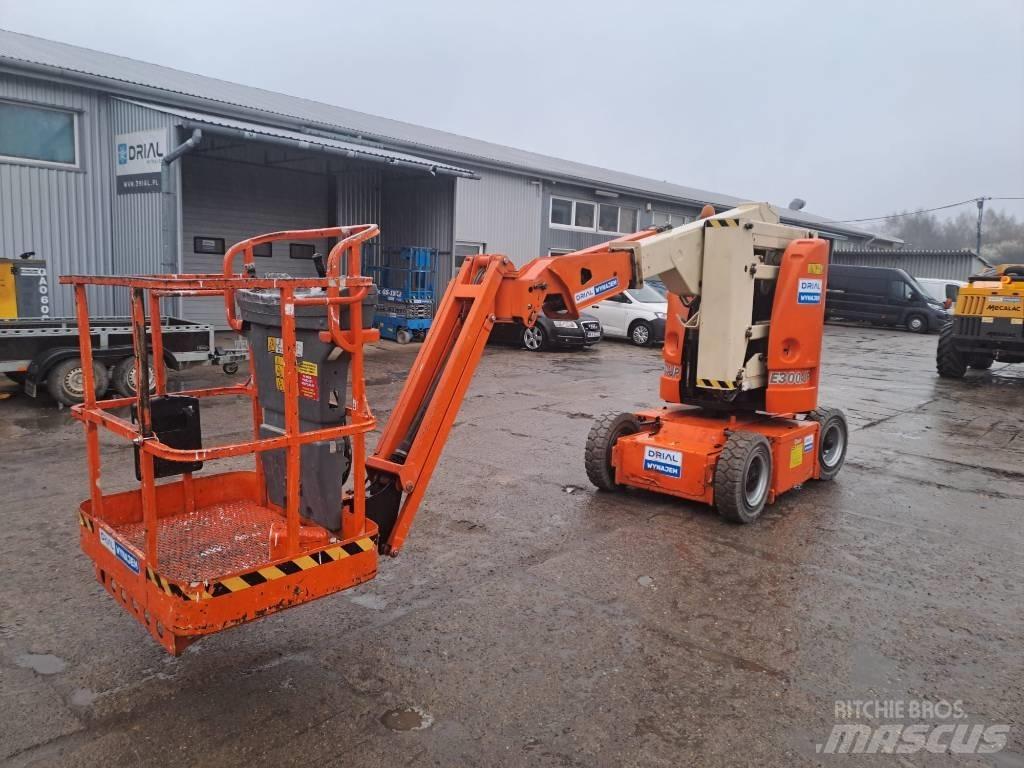 JLG E 300 AJP Körüklü personel platformları