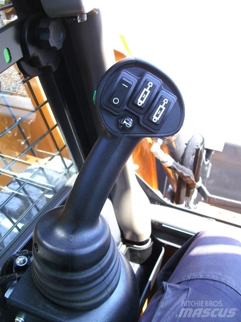 CASE SR175B Skid steer loderler